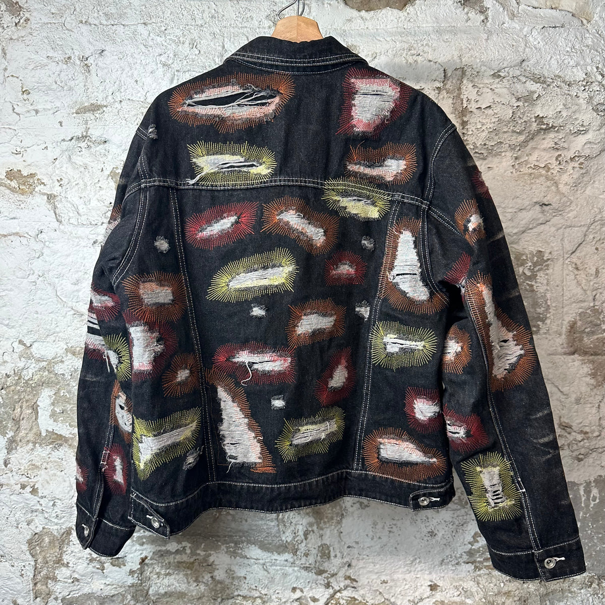 Who Decides War Embroidery Black Trucker Jacket Sz M