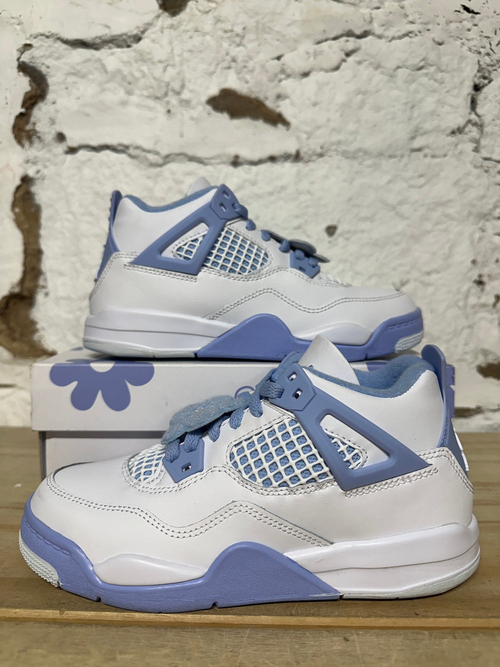 Air Jordan 4 Forget Me Not Sz 2Y