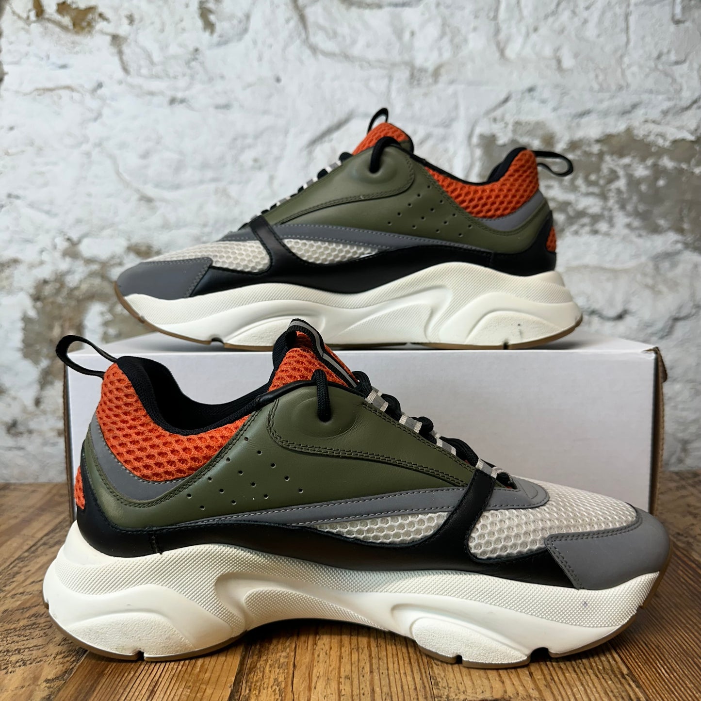 Dior B22 Orange Green White Sneaker Sz 10 (43)
