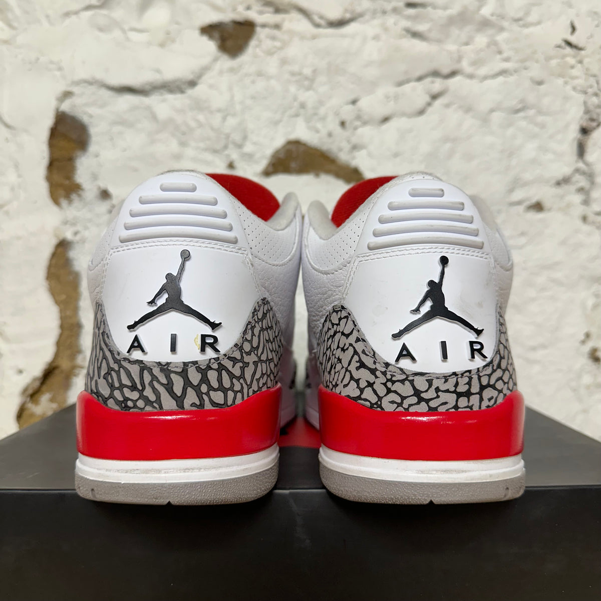 Air Jordan 3 Hall of Fame Sz 11