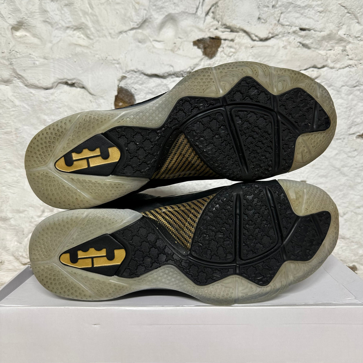 Nike Lebron 9 Watch The Throne (2022) Sz 14