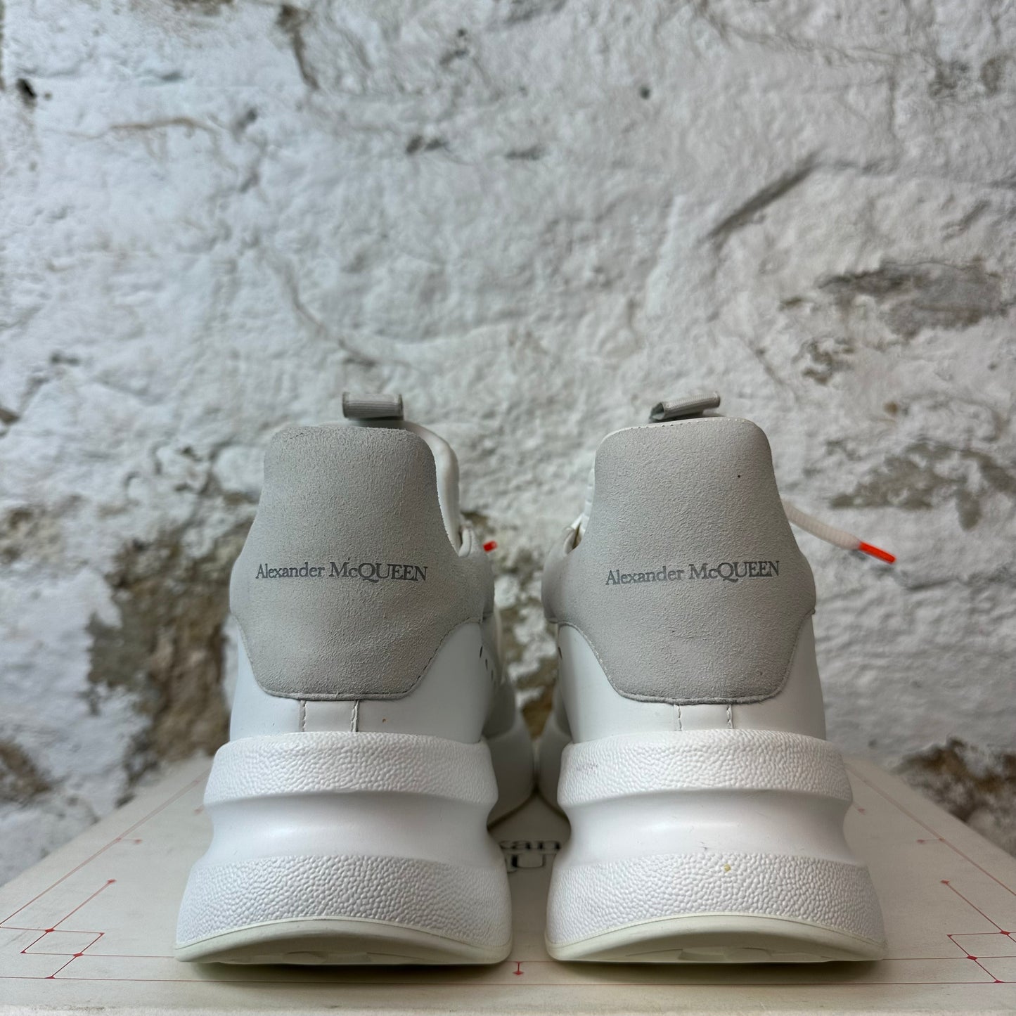 Alexander Mcqueen Triple White Nappa Joey Sneaker Sz 10 (43)