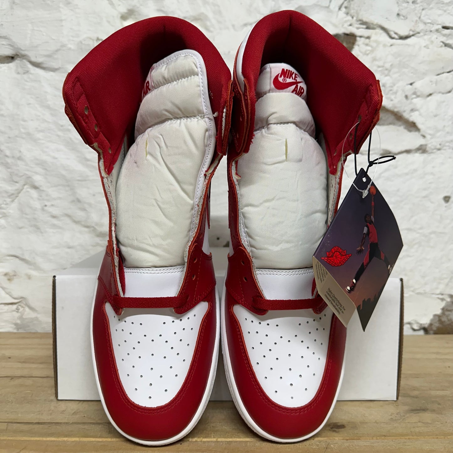 Air Jordan 1 High '85 Varsity Red Sz 15 DS