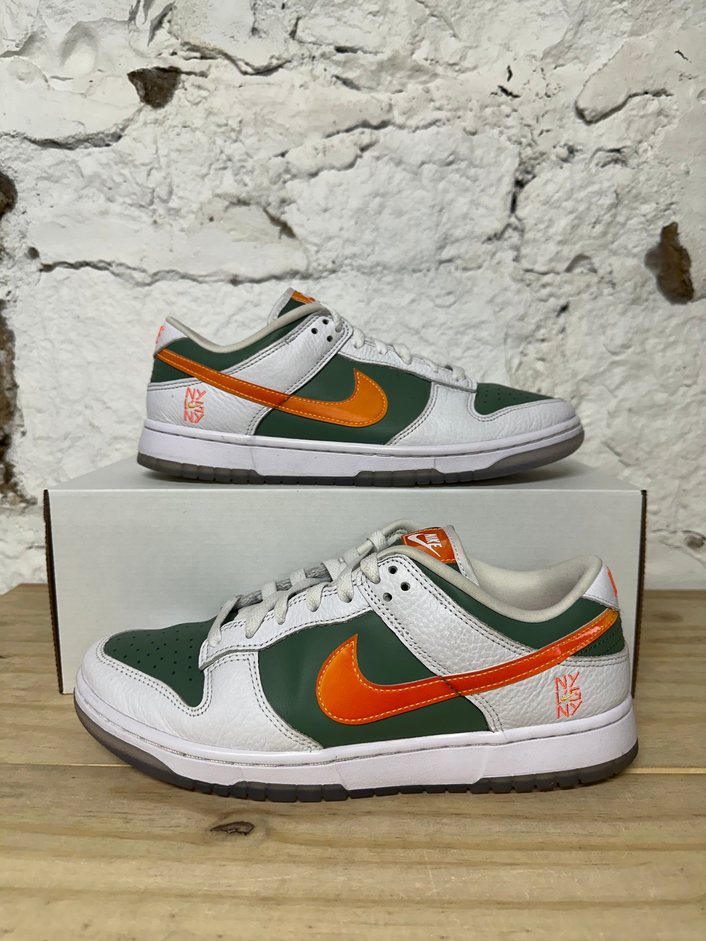 Nike Dunk Low NY Vs NY Sz 9