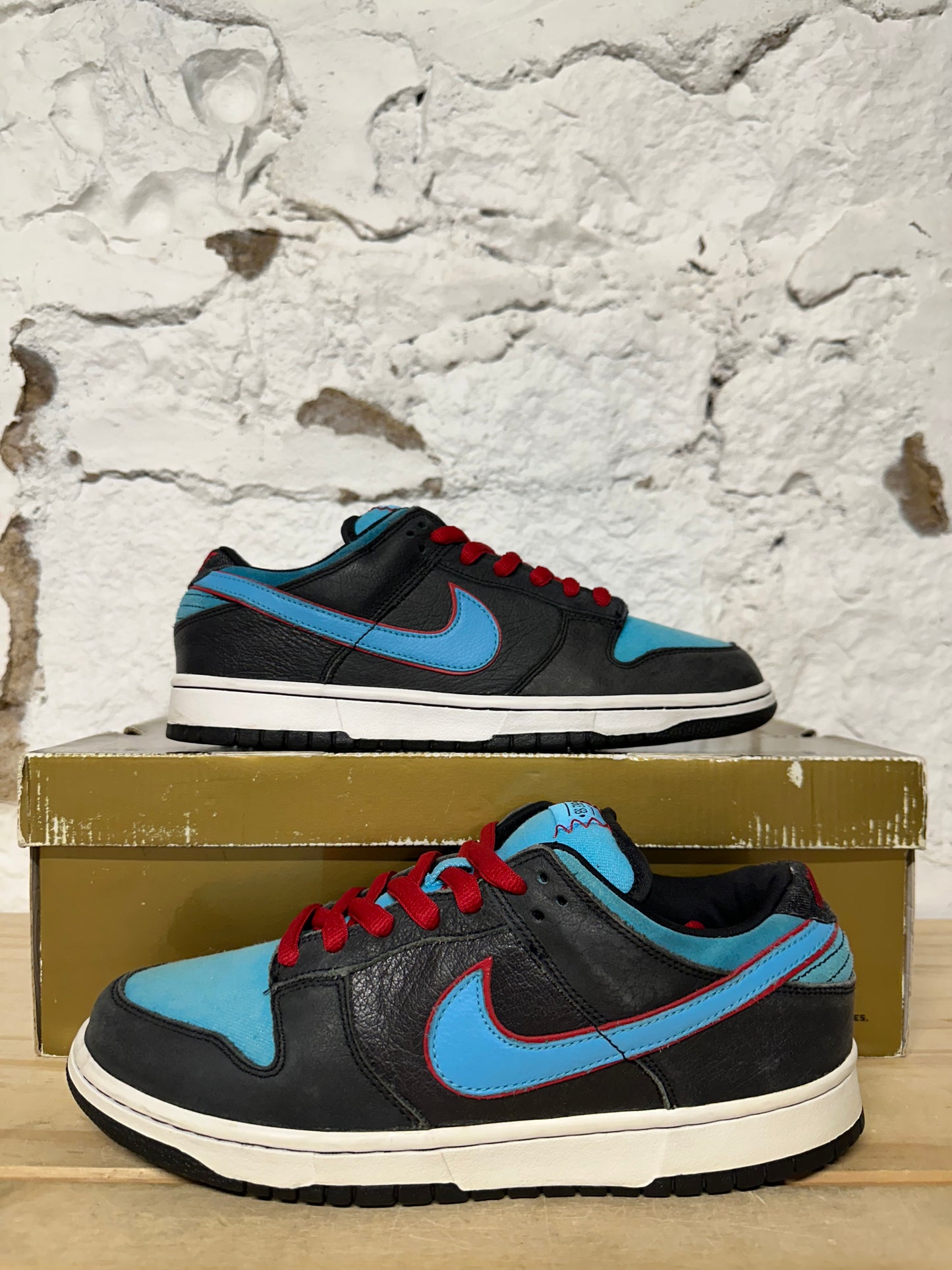 Nike SB Dunk Low Angel And Death Sz 9.5