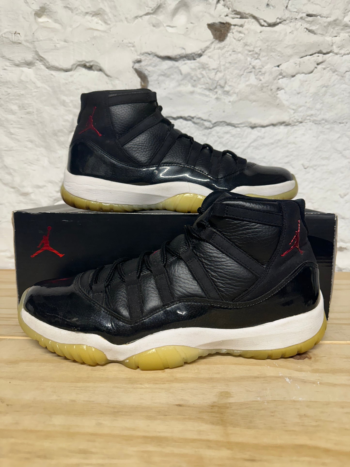 Air Jordan 11 High 72-10 Sz 12