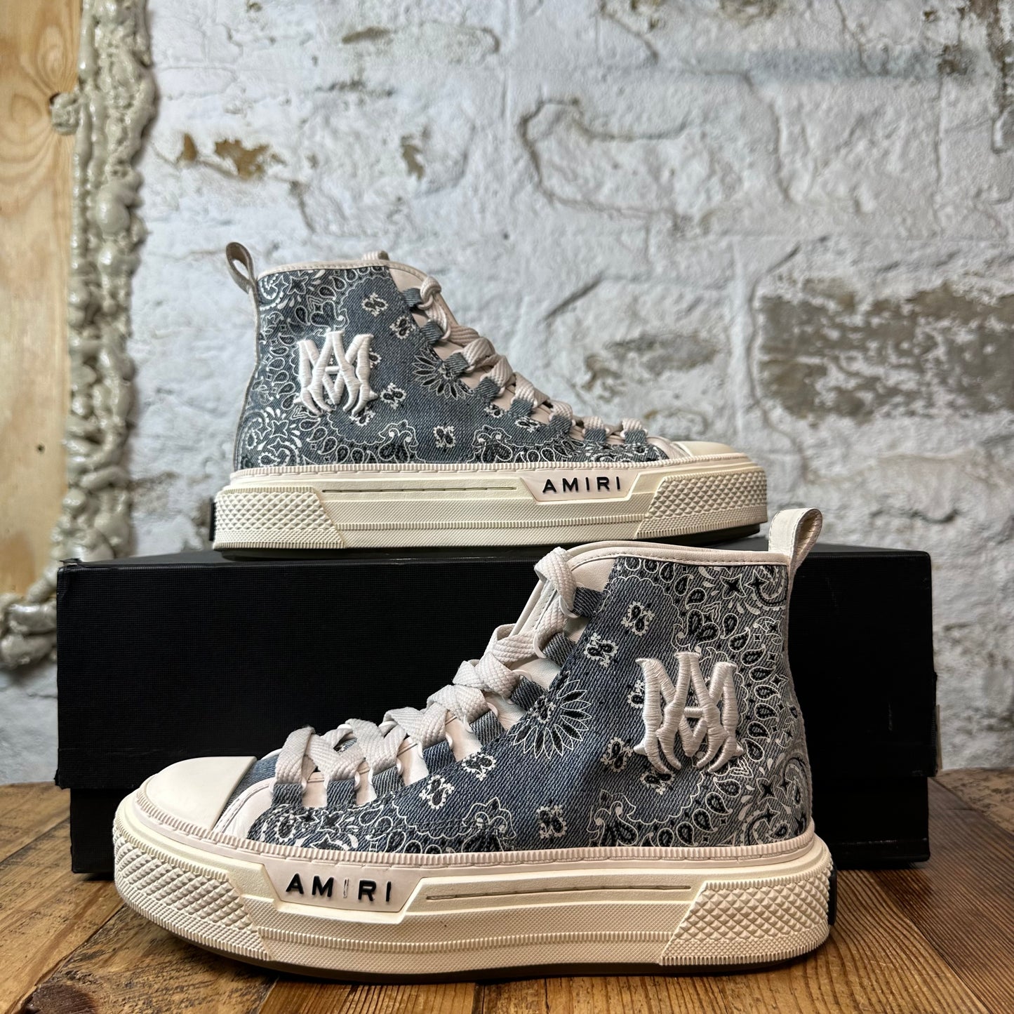 Amiri High White MA Blue Paisley Cream Sneaker Sz 7 (40)