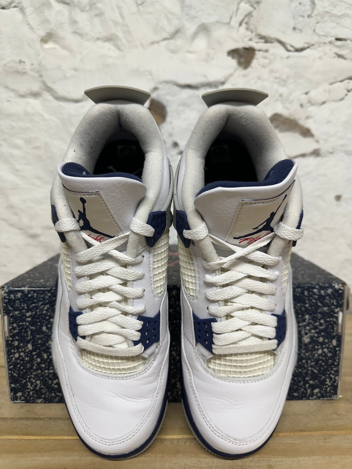 Air Jordan 4 Midnight Navy Sz 9.5