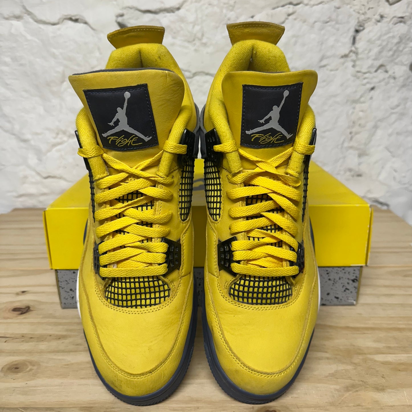 Air Jordan 4 Lightning Sz 13