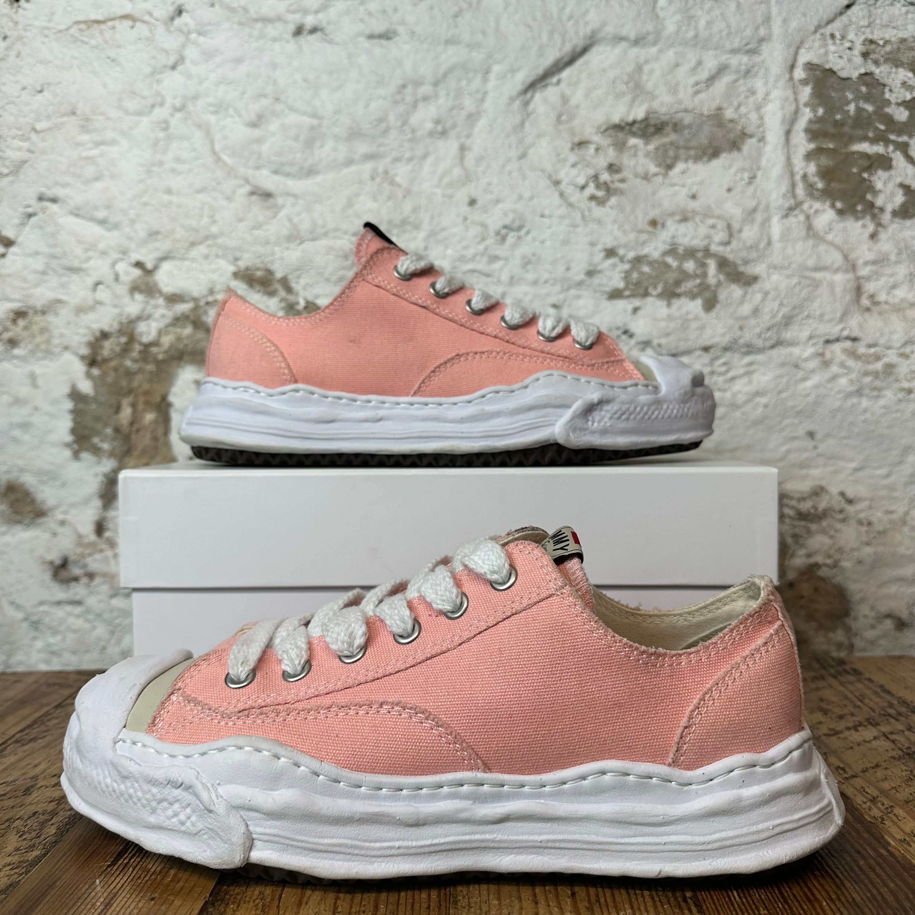Maison Mihara Pink White Hank Sneaker Sz 11 (44)