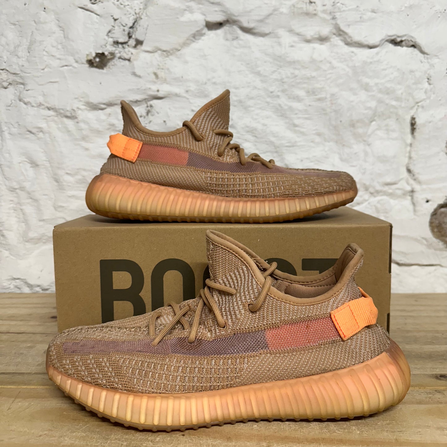 Yeezy 350 V2 Clay Sz 10.5