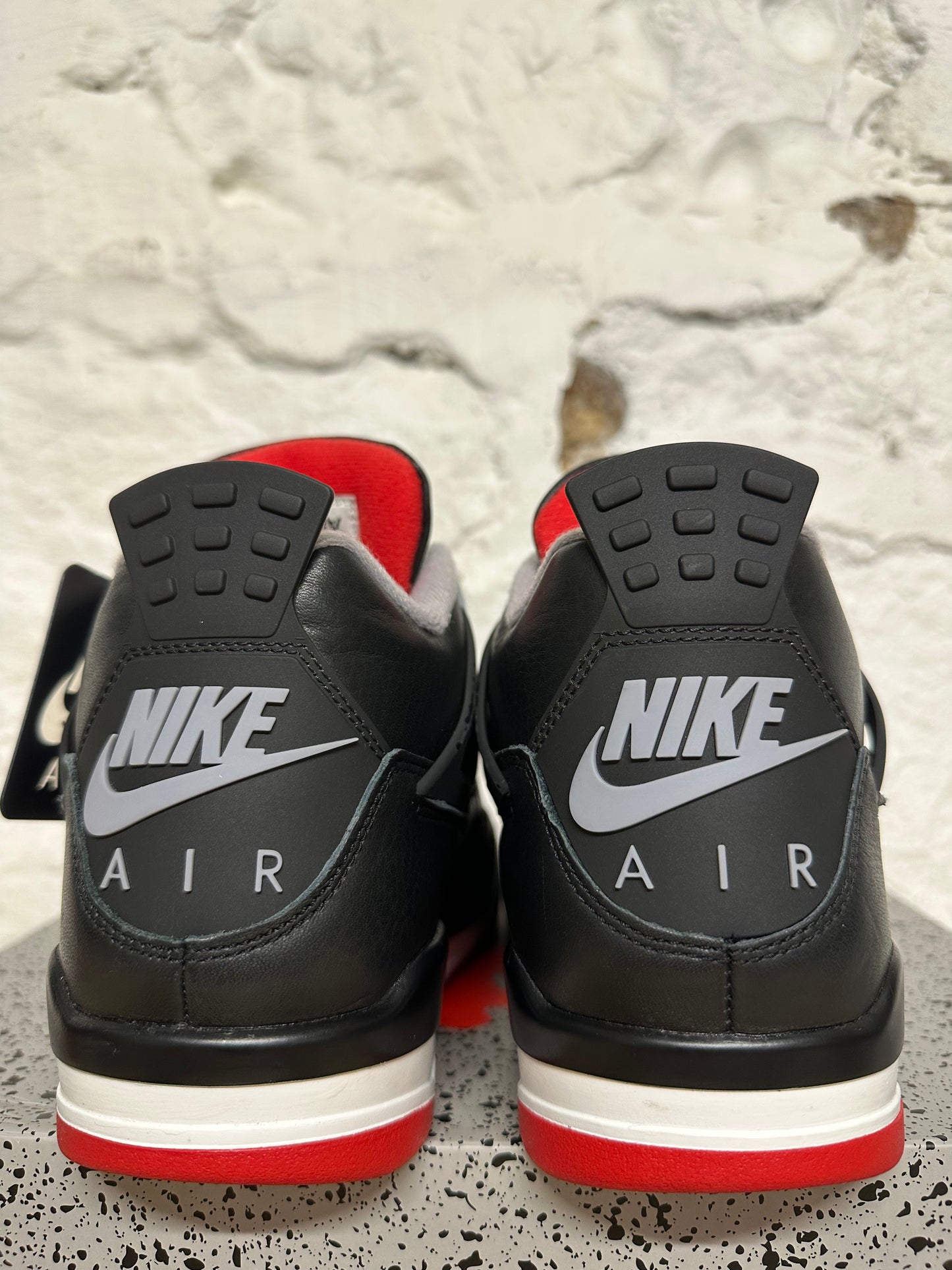 Air Jordan 4 Bred Reimagined Sz 9