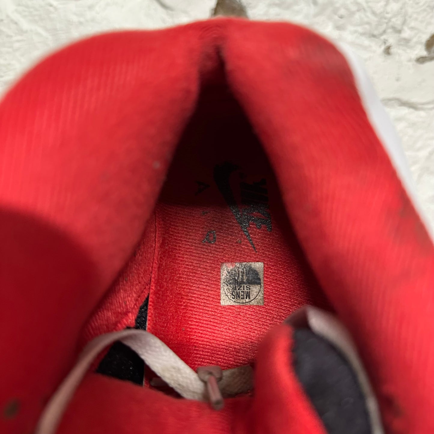 Air Jordan 5 Fire Red Black Tongue (2025) Sz 10