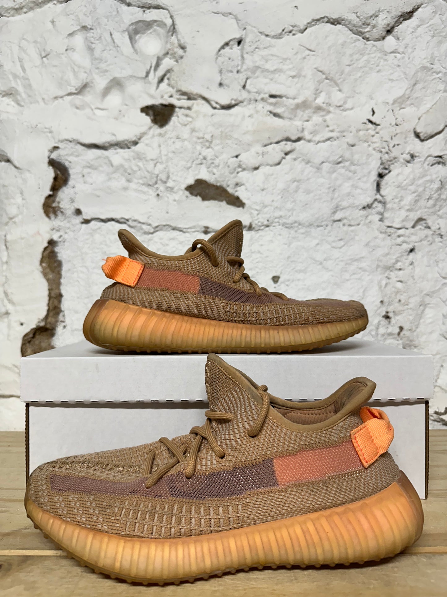 Yeezy 350 V2 Clay Sz 7
