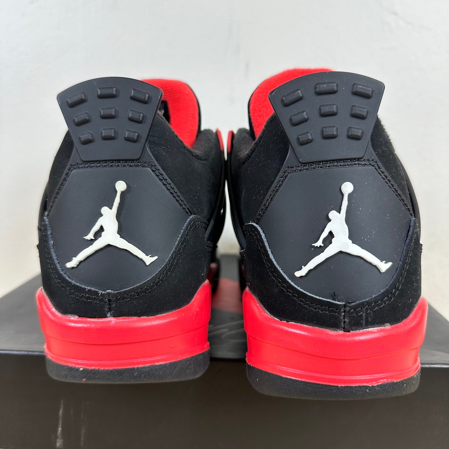 Air Jordan 4 Red Thunder Sz 4.5Y