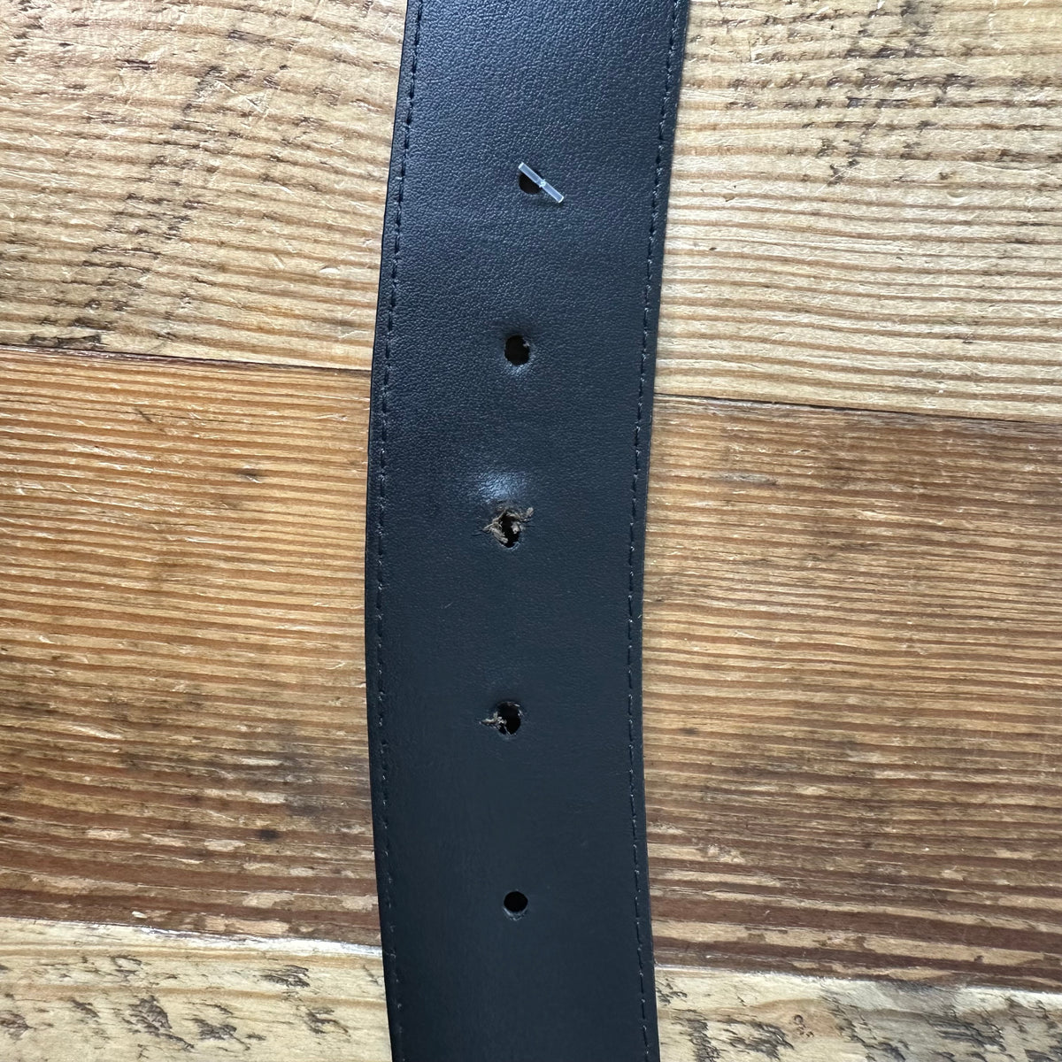 Louis Vuitton Black Leather Epi Belt Sz (95/38)