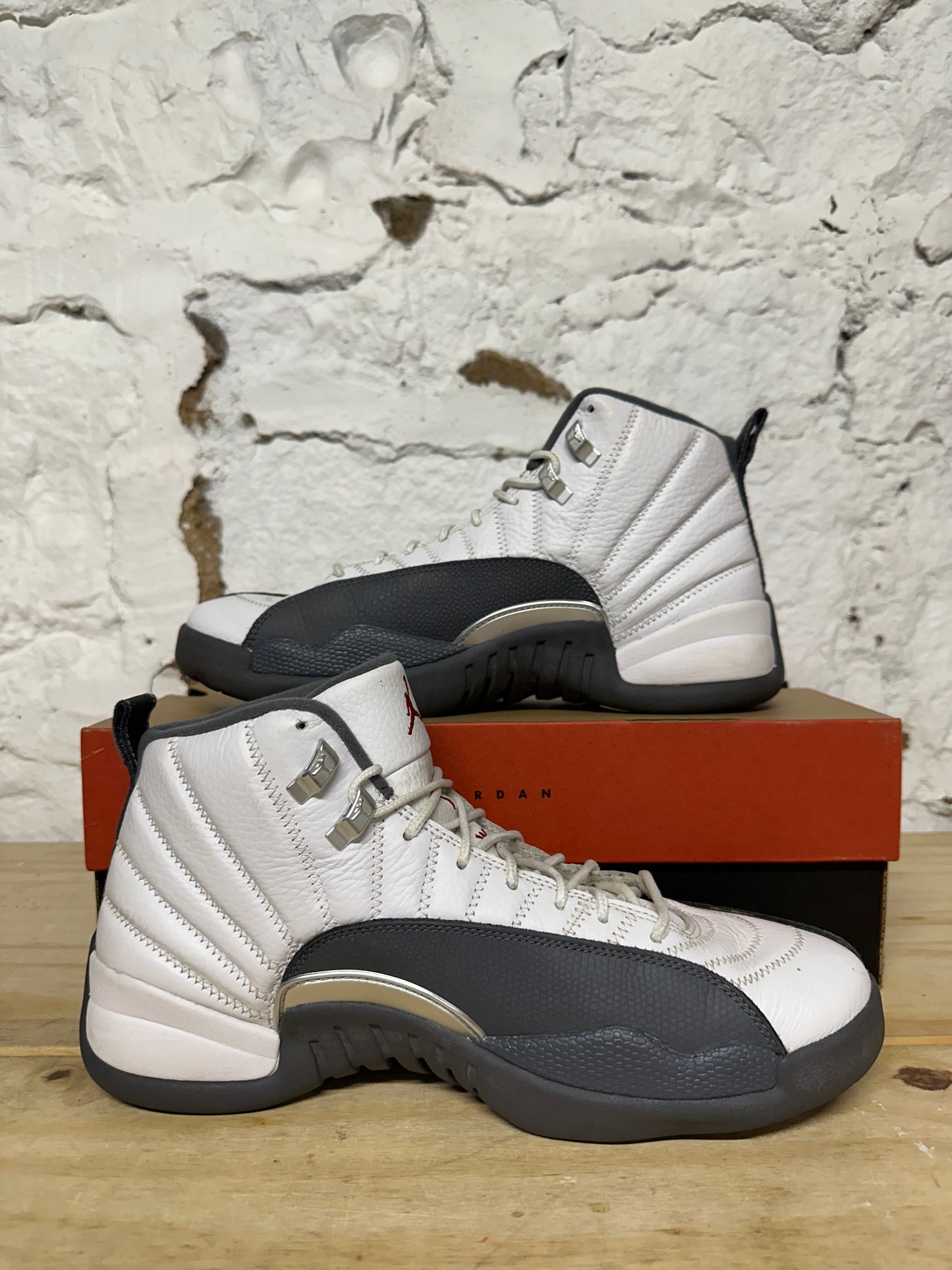 Air Jordan 12 Stealth Sz 10