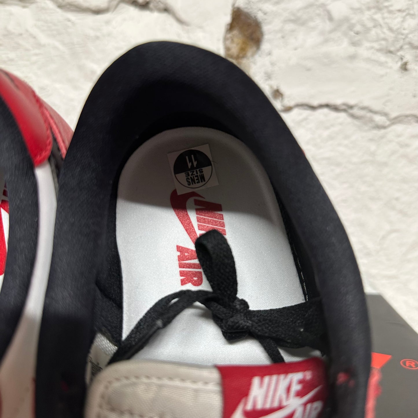 Air Jordan 1 Low Chicago Sz 11