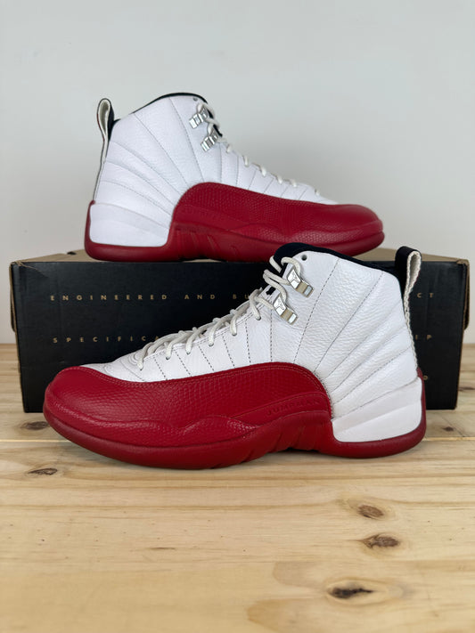 Air Jordan 12 Cherry Sz 8