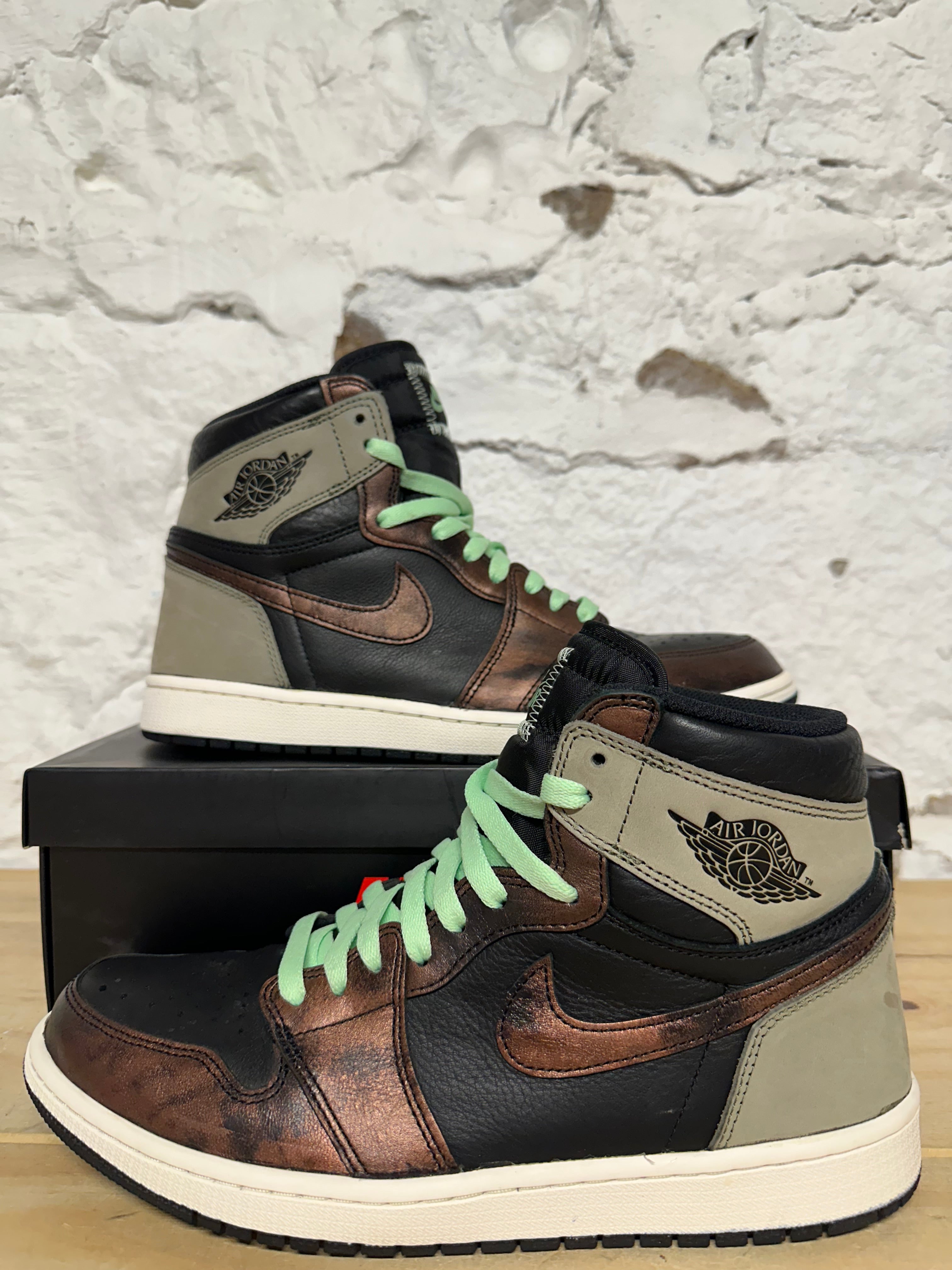 Air Jordan 1 High Patina Sz 11