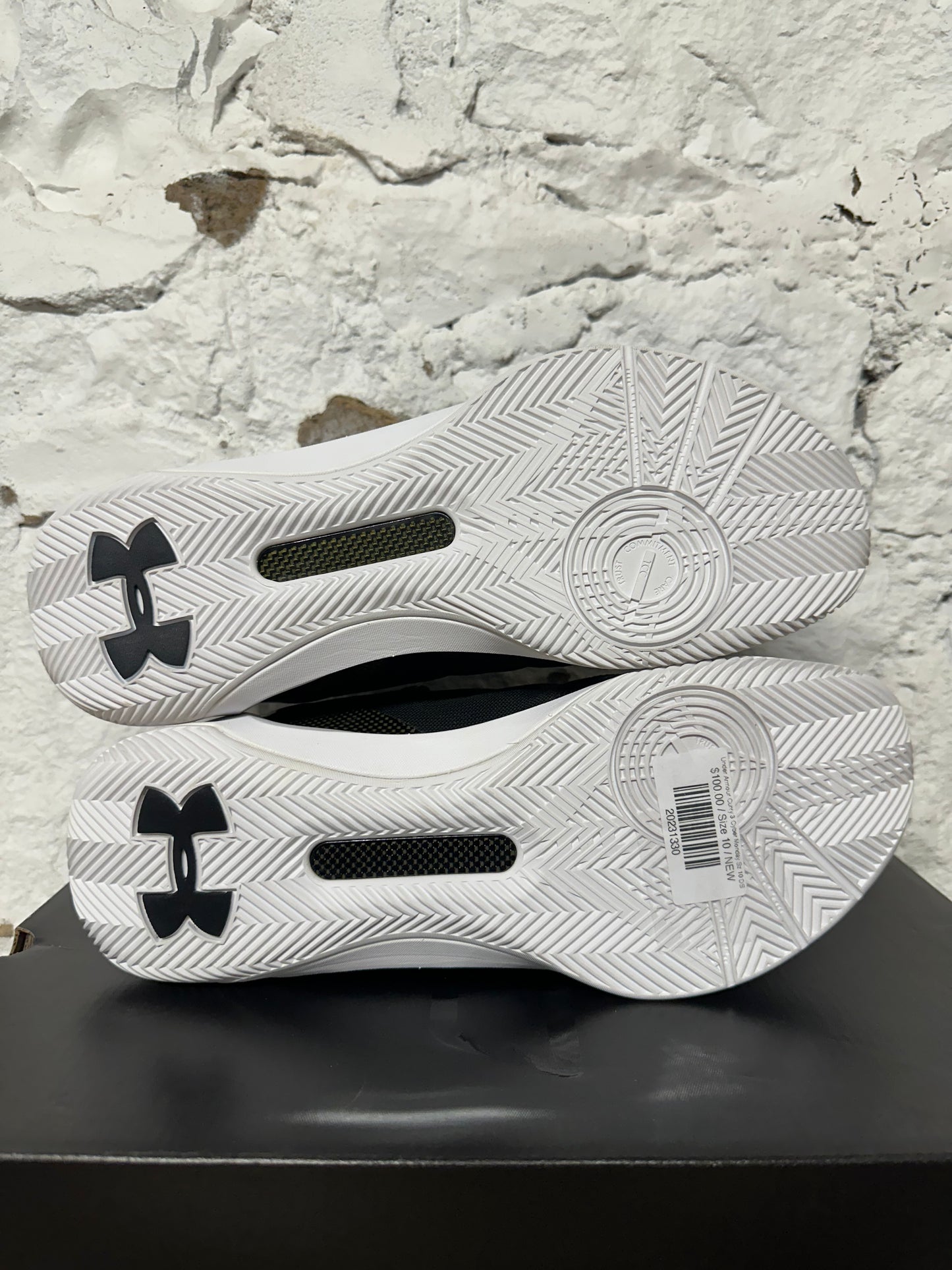 Under Armour Curry 3 Cyber Monday Sz 10 DS