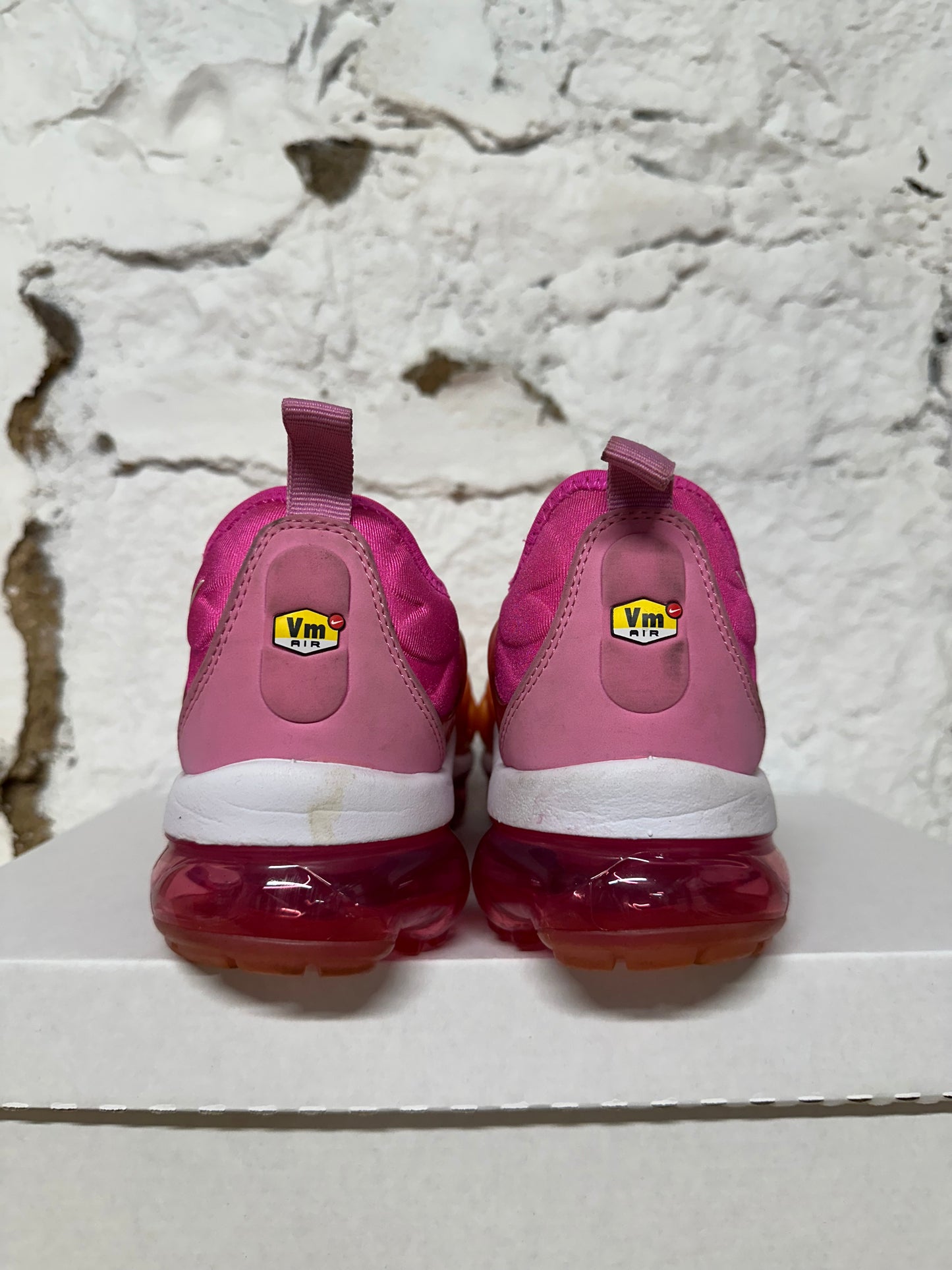 Nike Vapormax Plus Summer Sunset Sz 6.5 (8W)