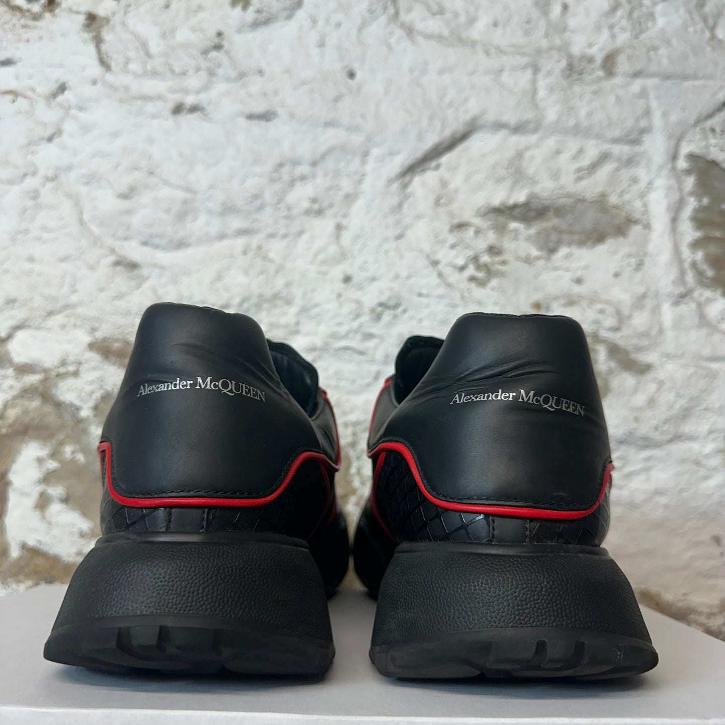 Aexander Mcqueen Black Red Nappa Joey Sneaker Sz 11 (44)