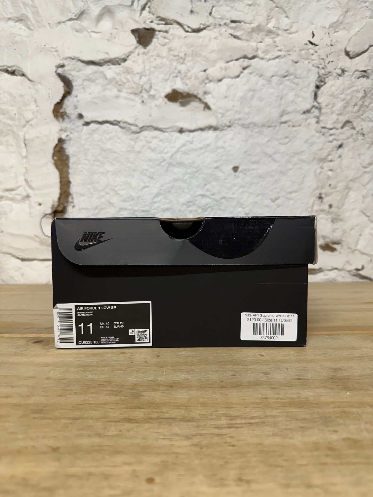 Nike Air Force 1 Low Supreme White Sz 11