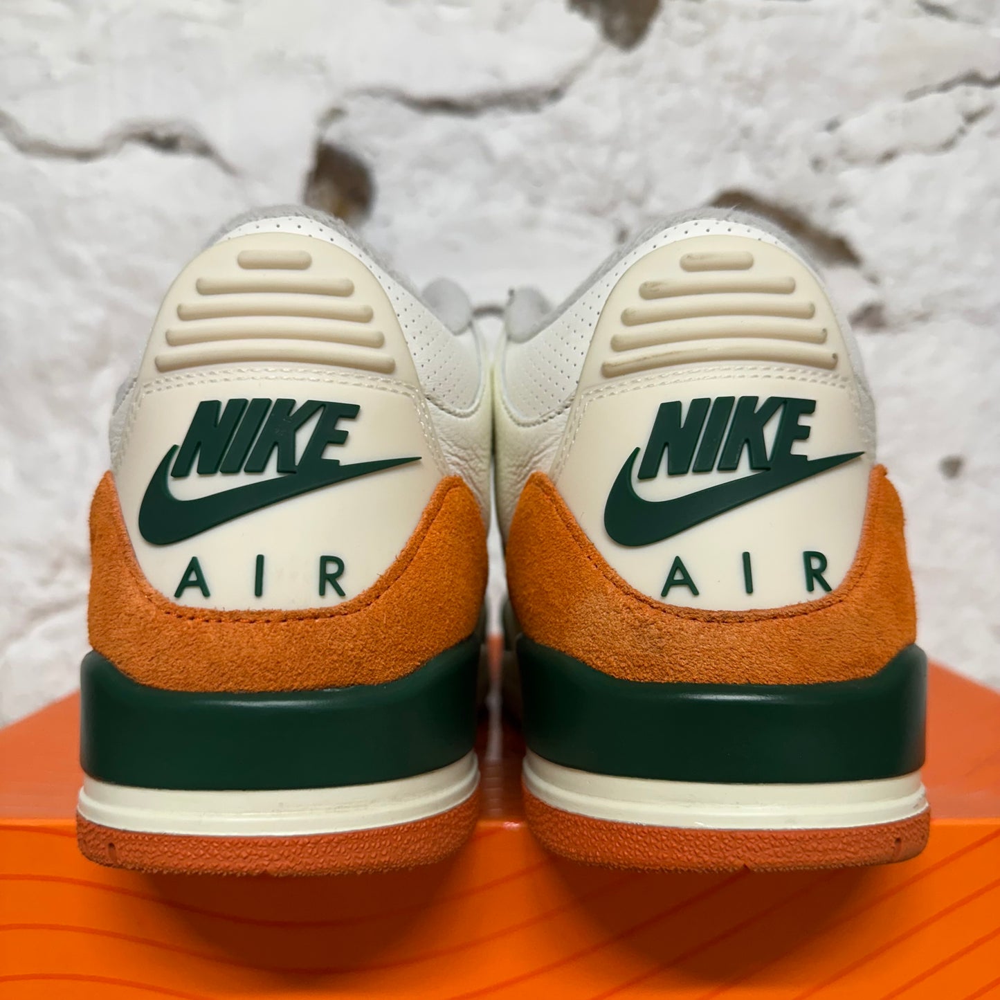 Air Jordan 3 Solefly Miami Sz 11