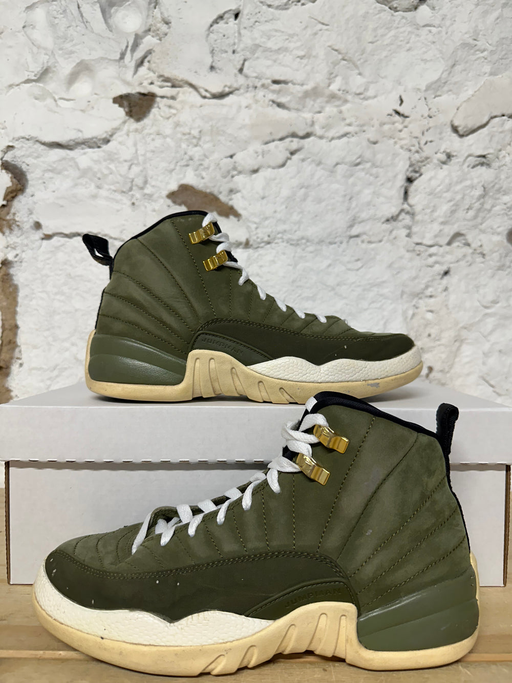 Air Jordan 12 CP3 Class Of 2003 Sz 5.5Y