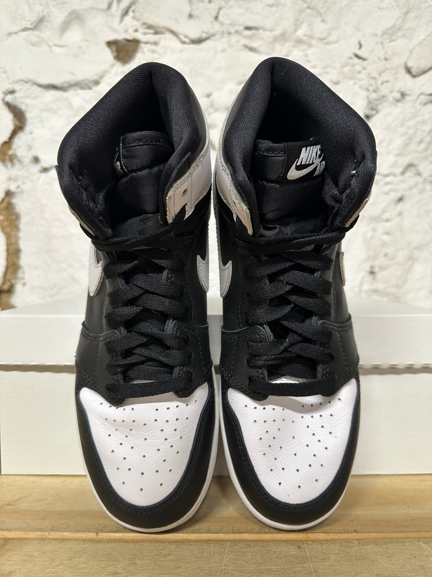 Air Jordan 1 High Black White Sz 6.5Y