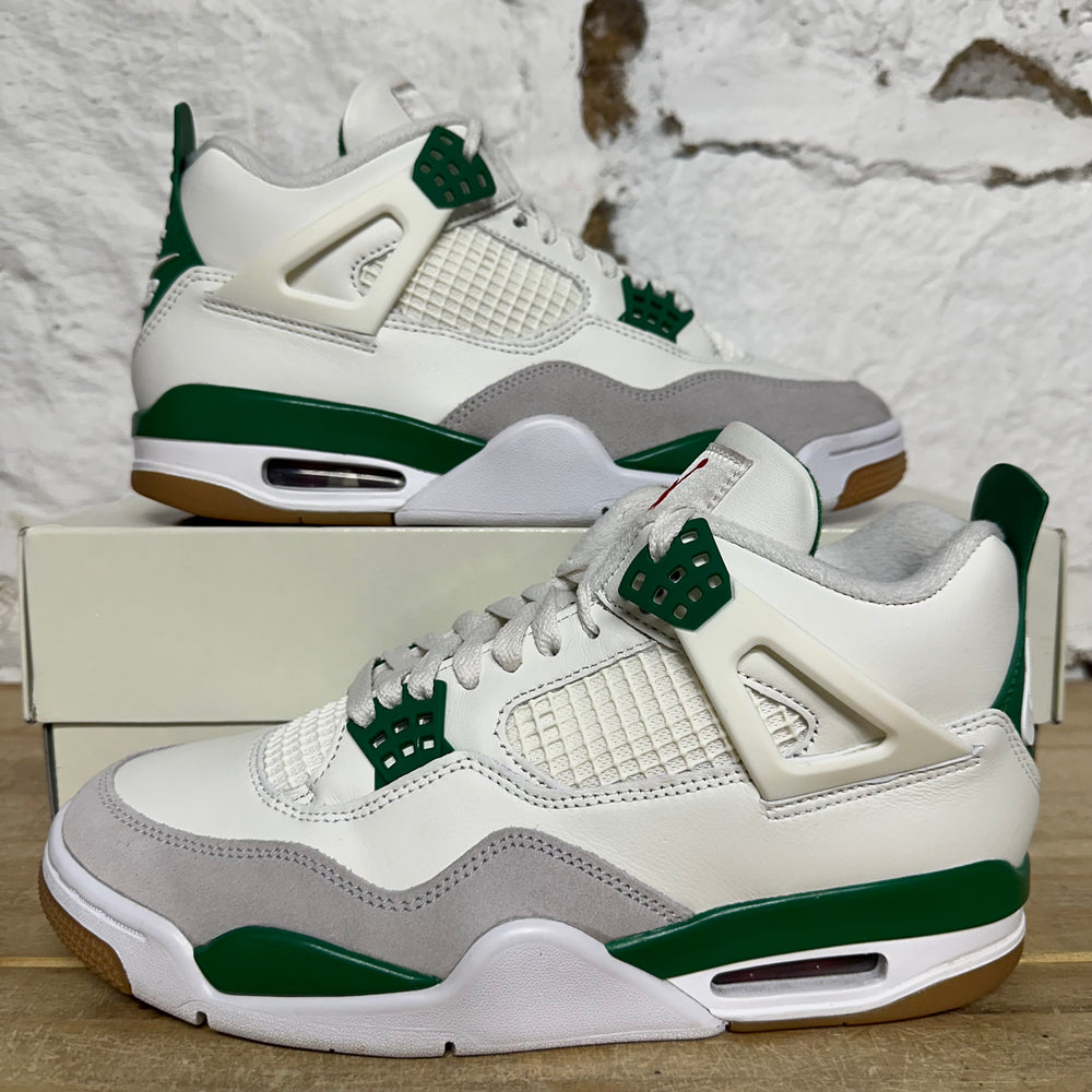 Air Jordan 4 SB Pine Green Sz 9