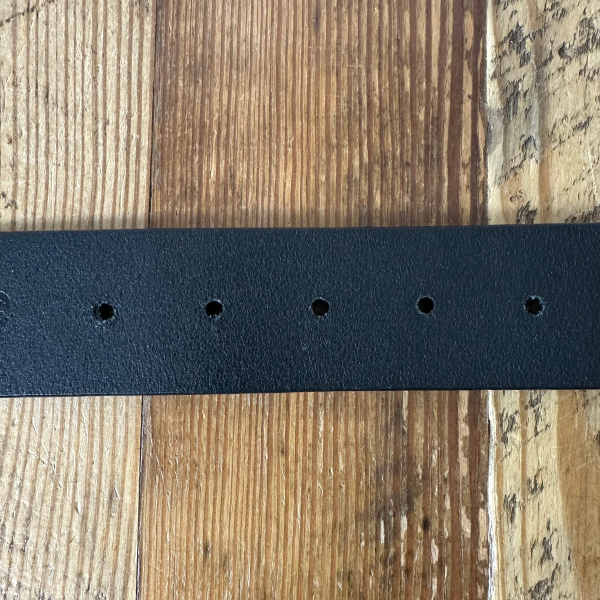 Supreme Repeat Logo Black Leather Belt Sz S