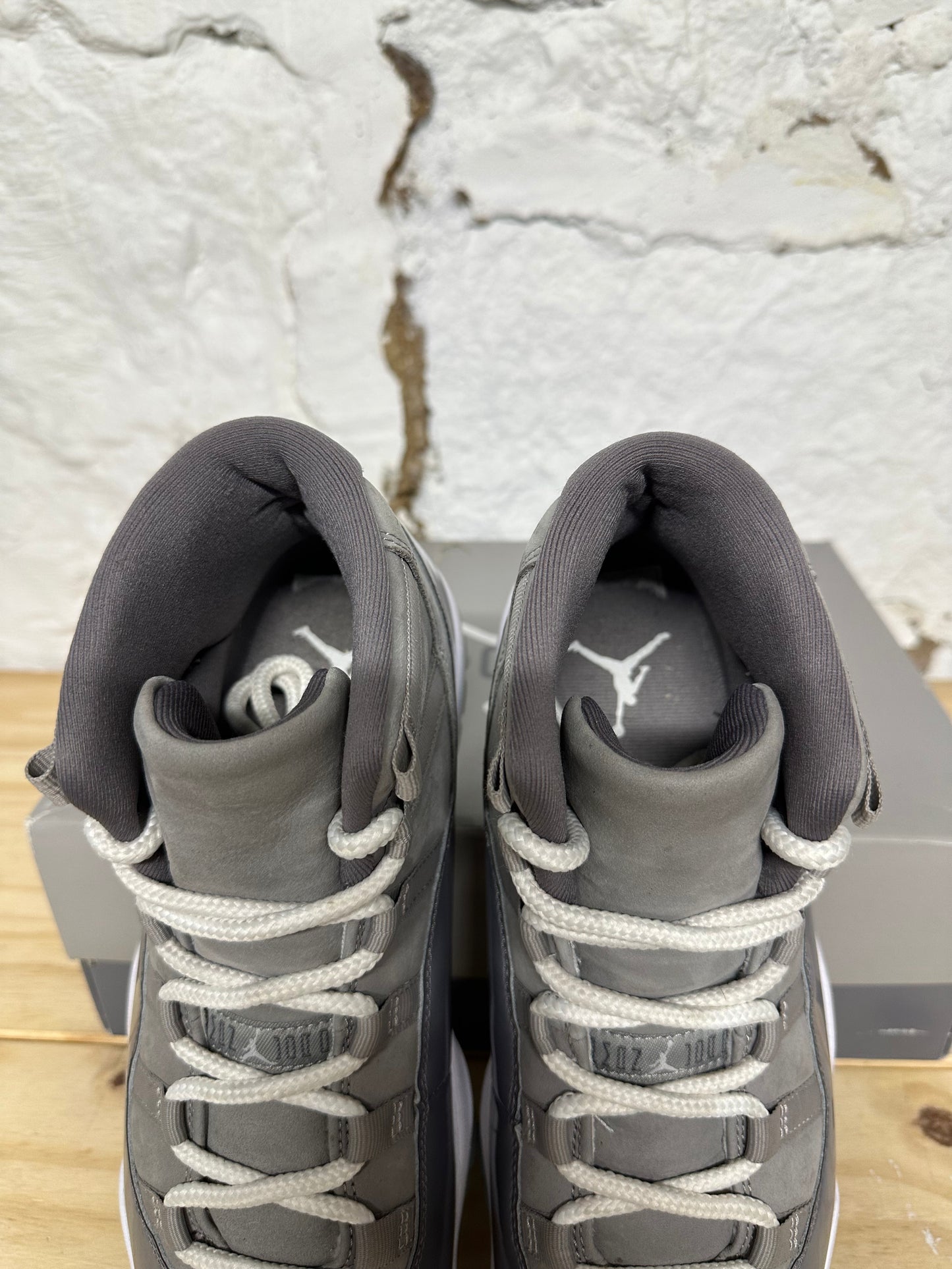 Air Jordan 11 High Cool Grey Sz 10