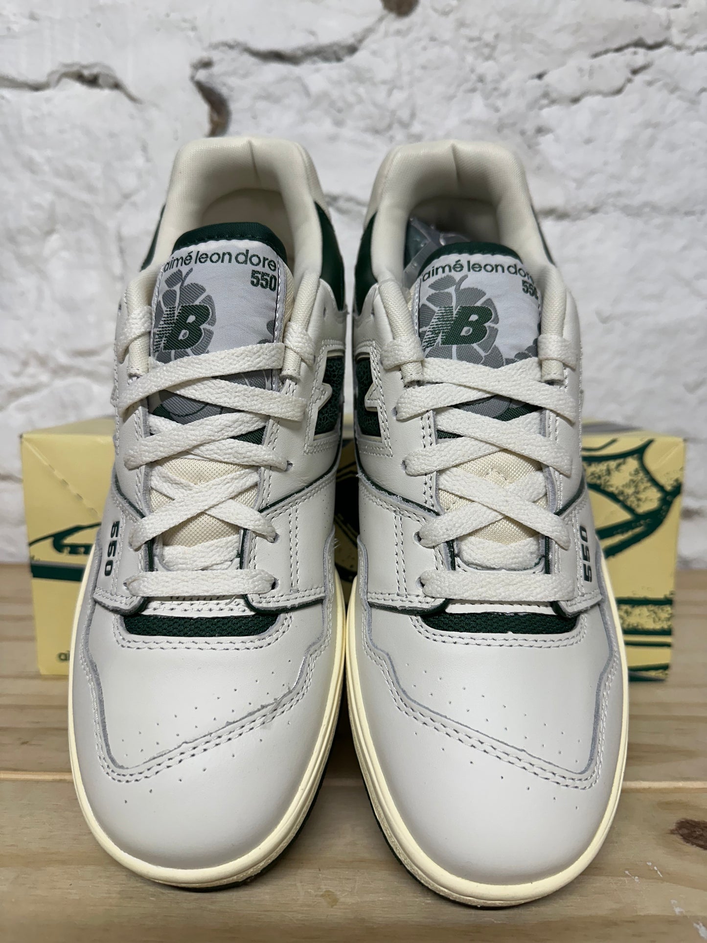 New Balance 550 ALD White Green Sz 8.5 DS