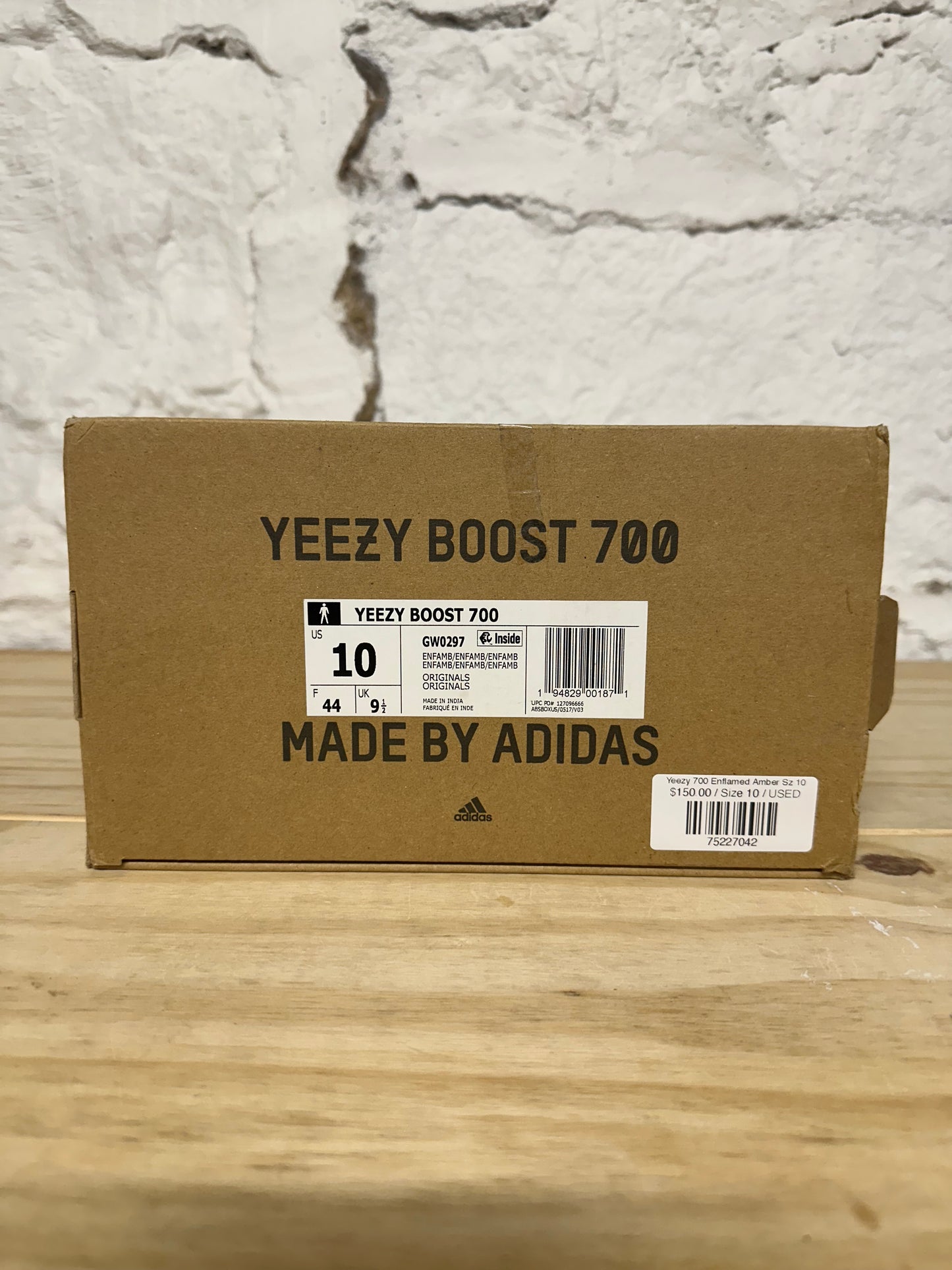 Yeezy 700 Enflamed Amber Sz 10