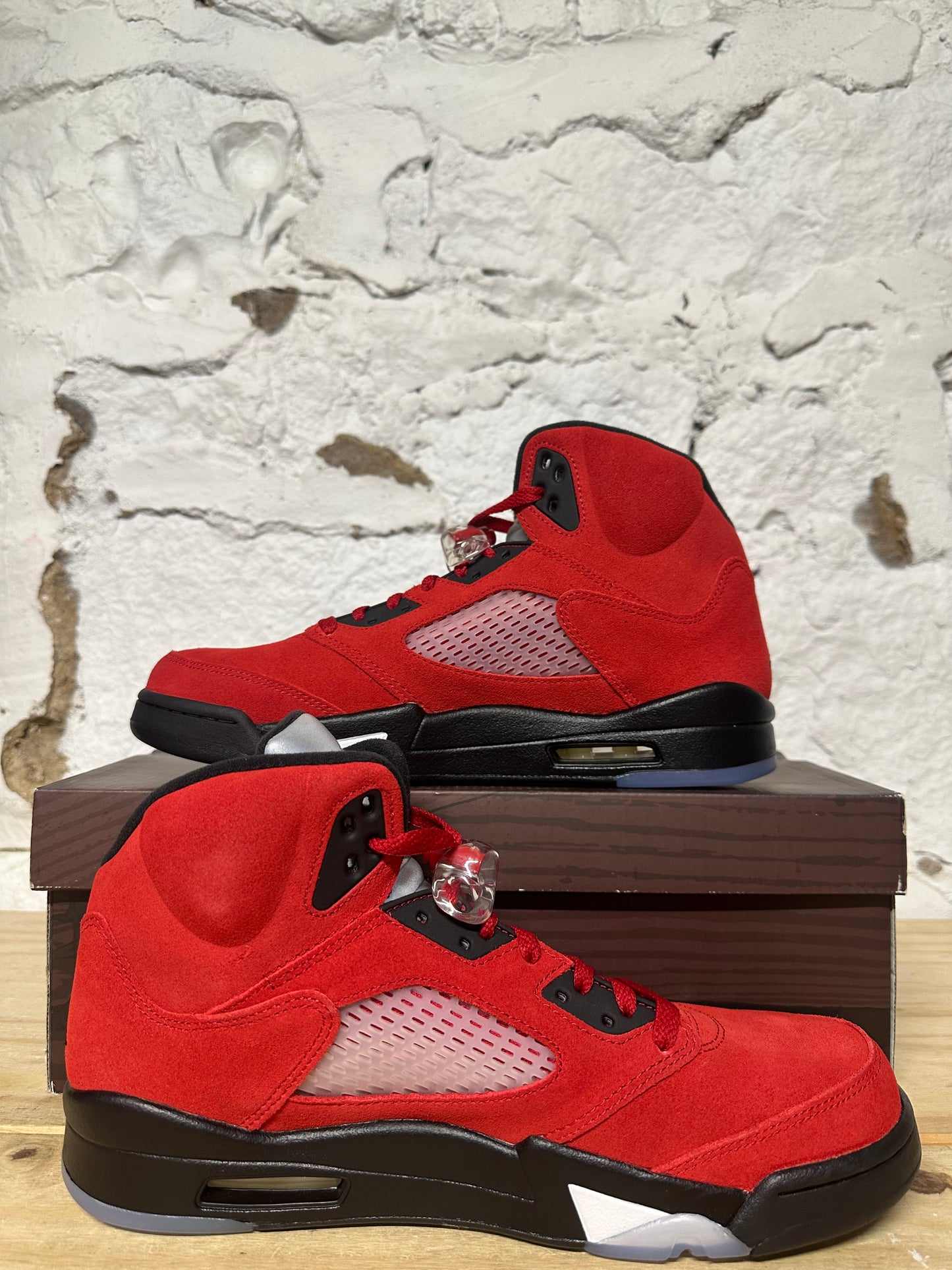 Air Jordan 5 Raging Bull Sz 10.5 DS