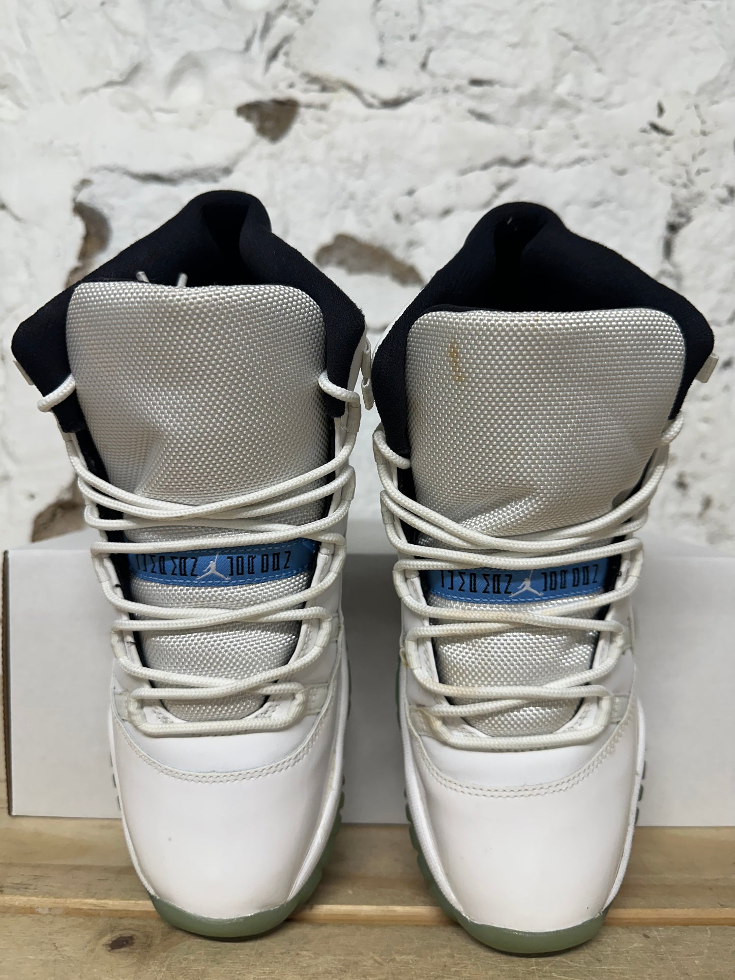 Air Jordan 11 High Legend Blue (2014) Sz 6.5Y