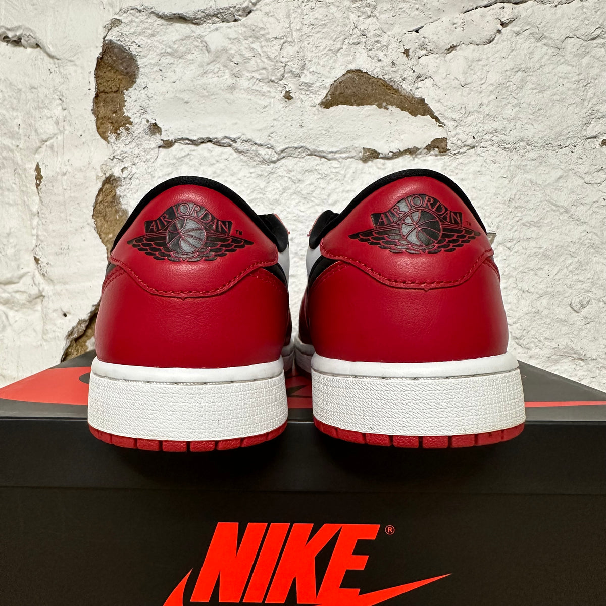 Air Jordan 1 Low OG Chicago (2025) Sz 9