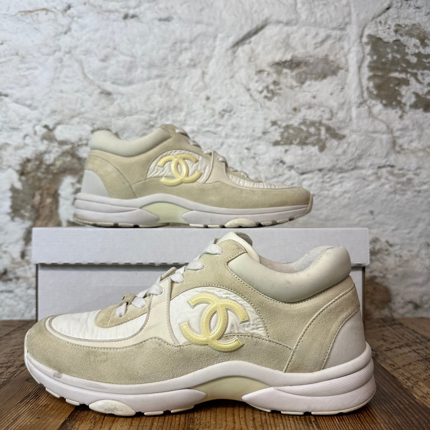 Chanel Cream CC Beige White Sneaker Sz 8 (41)