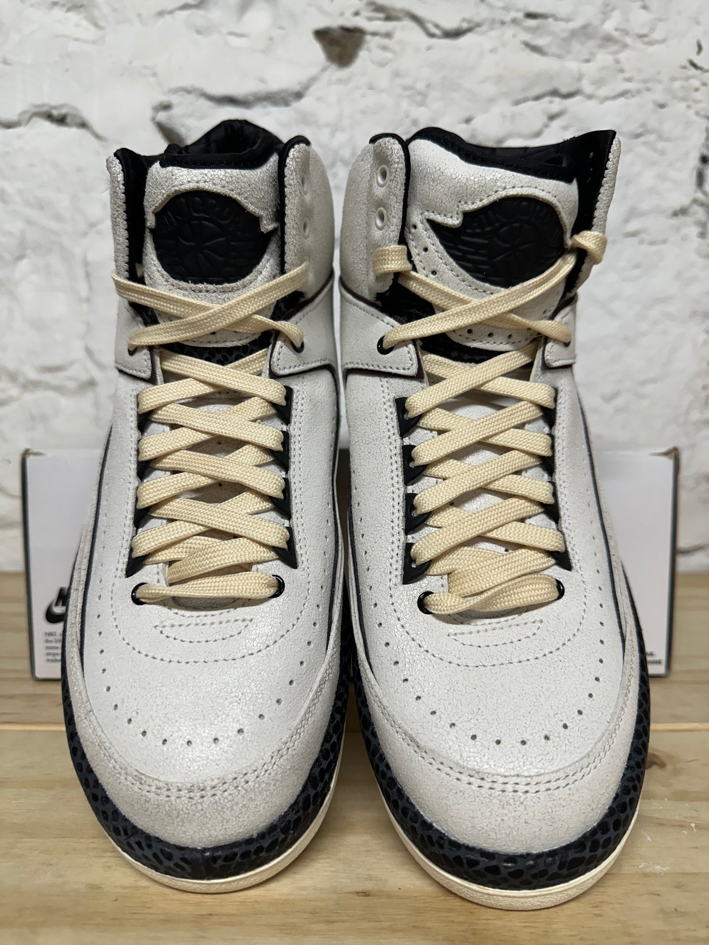 Air Jordan 2 A Ma Maniere Sz 9