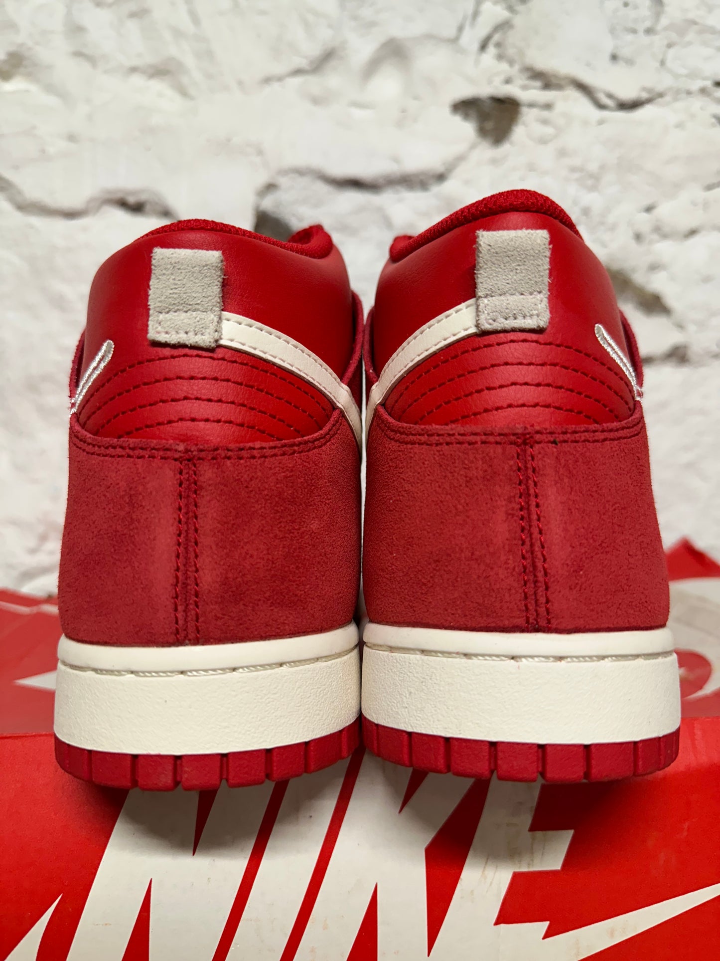 Nike Dunk High First Use Red Sz 12 DS