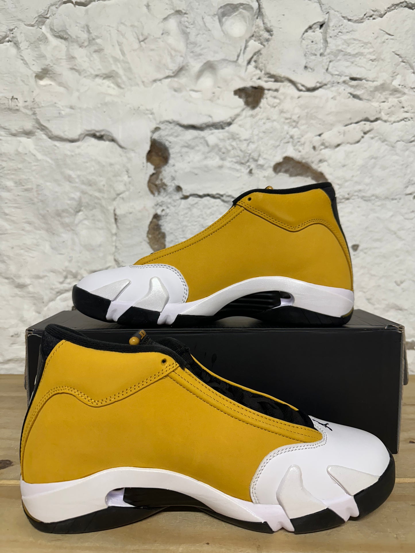 Air Jordan 14 Ginger Sz 9 DS