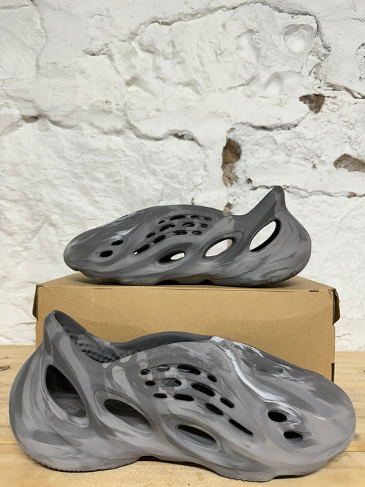 Yeezy Foam Runner MX Granite Sz 11