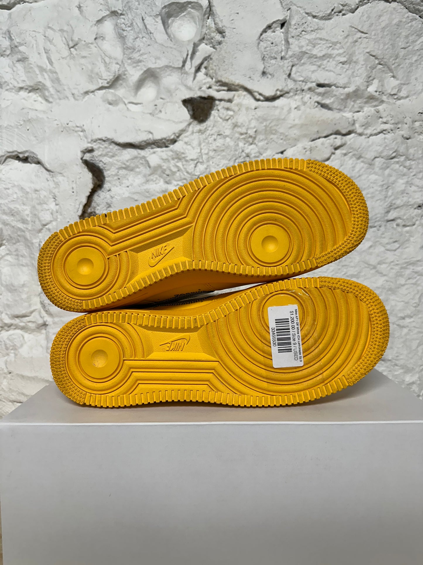 Nike Air Force 1 Low Off-White ICA University Gold Sz 9