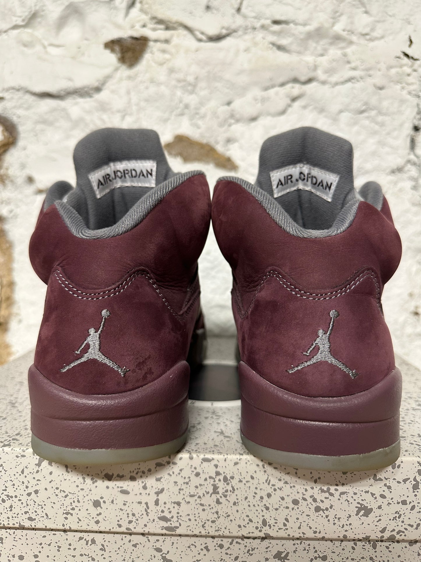Air Jordan 5 Burgundy Sz 9.5