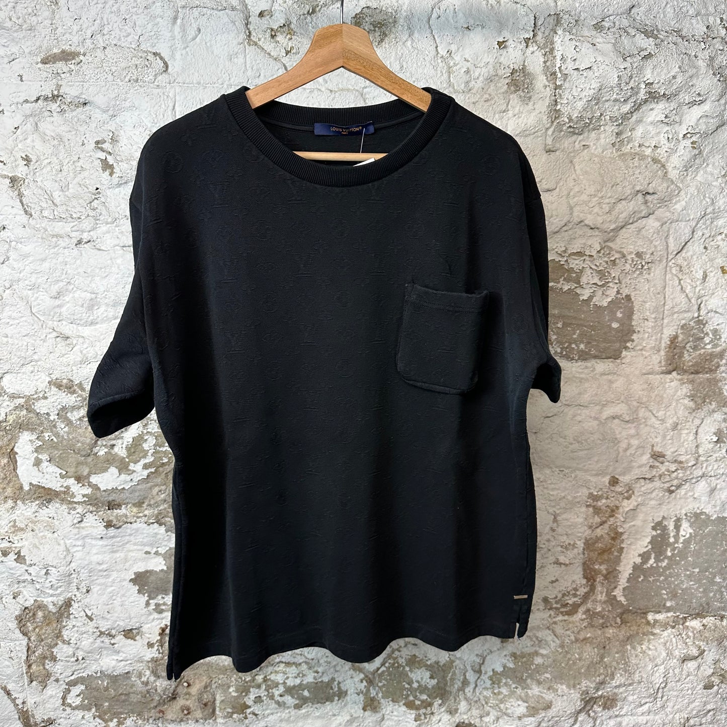 Louis Vuitton Black Monogram Pocket T-shirt Sz XL