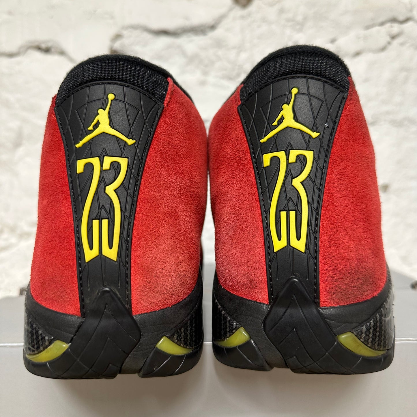 Air Jordan 14 Ferrari (2025) Sz 9
