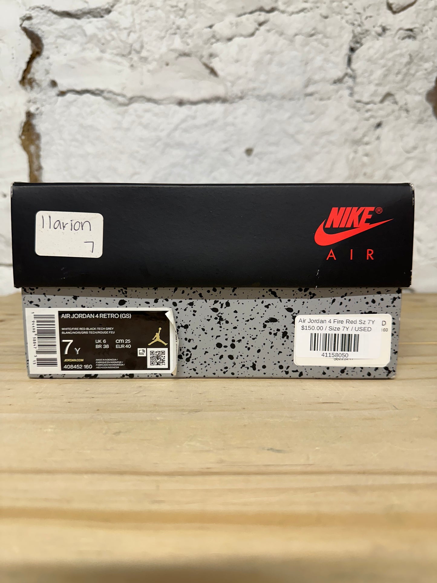 Air Jordan 4 Fire Red Sz 7Y