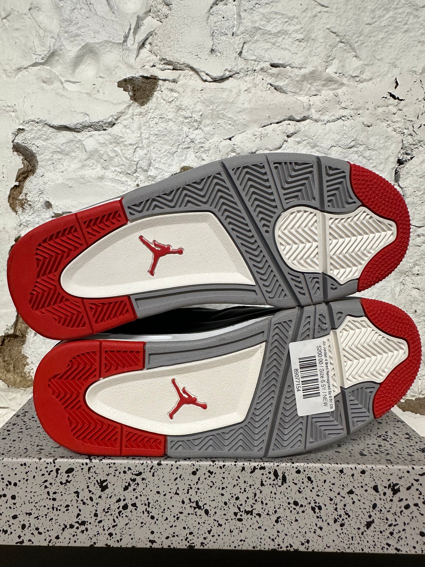 Air Jordan 4 Bred Reimagined Sz 6.5Y DS